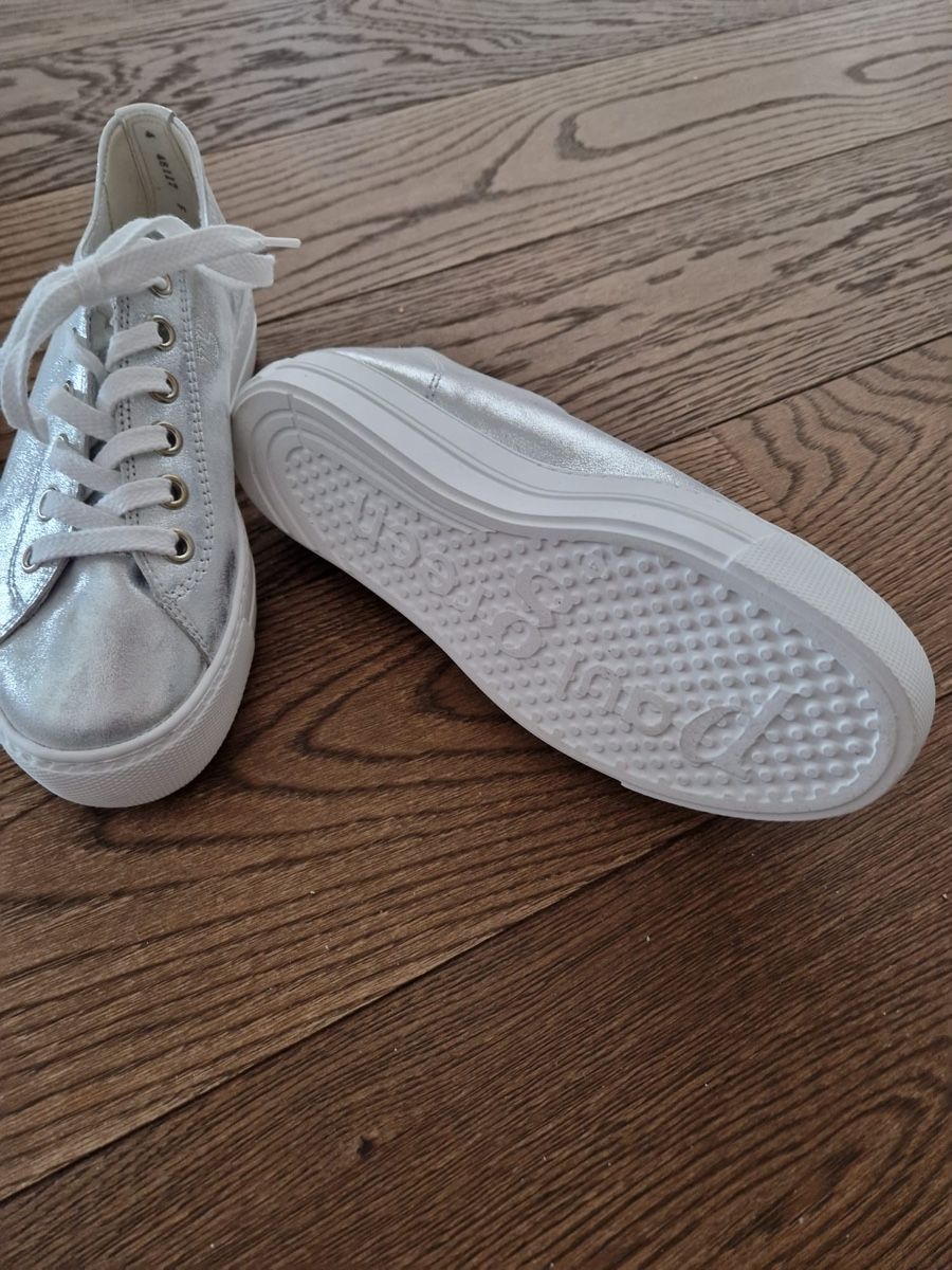 Paul Green Damenschuhe: Paul Green Sneaker Silber Grösse 37 – Gebraucht aus Wohlen AG von Coco_91 1
