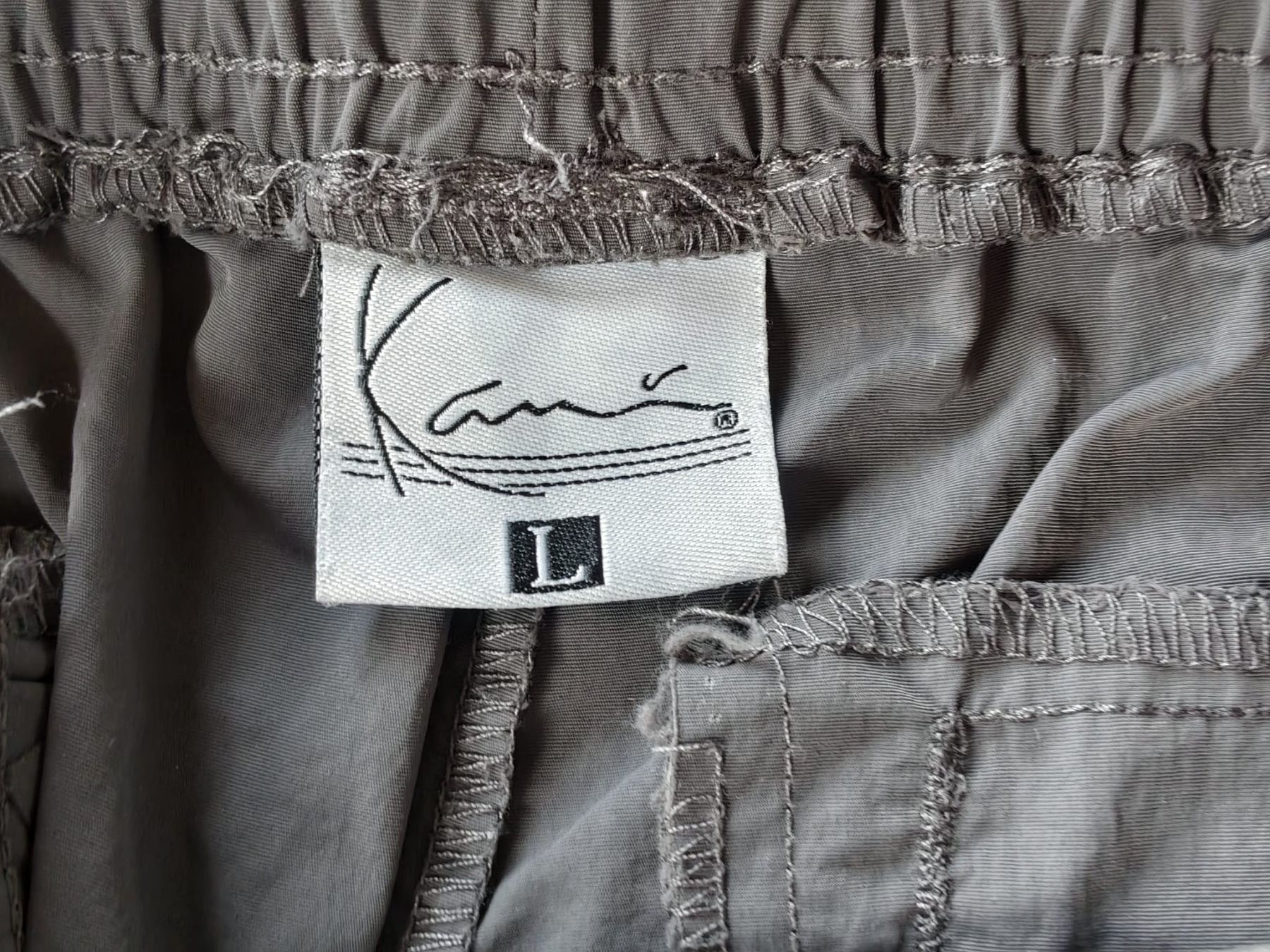 Pantaloni: Kurze Hose Karl Kani Grösse: L – Usato da Würenlos venduto da getskill 2