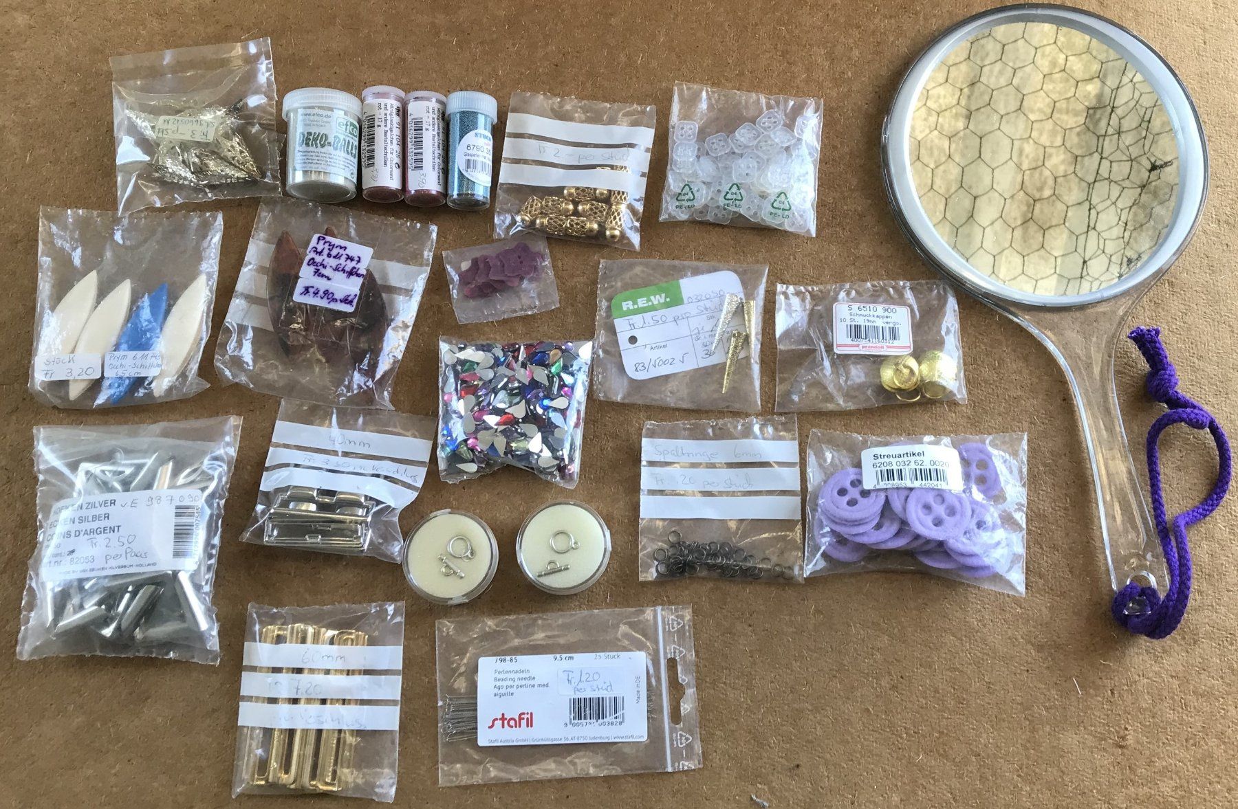 Kit bricolage: LOT BASTELN UND HANDARBEITEN – Nuovo (secondo la descrizione) da Ostermundigen venduto da Heavenmaus75