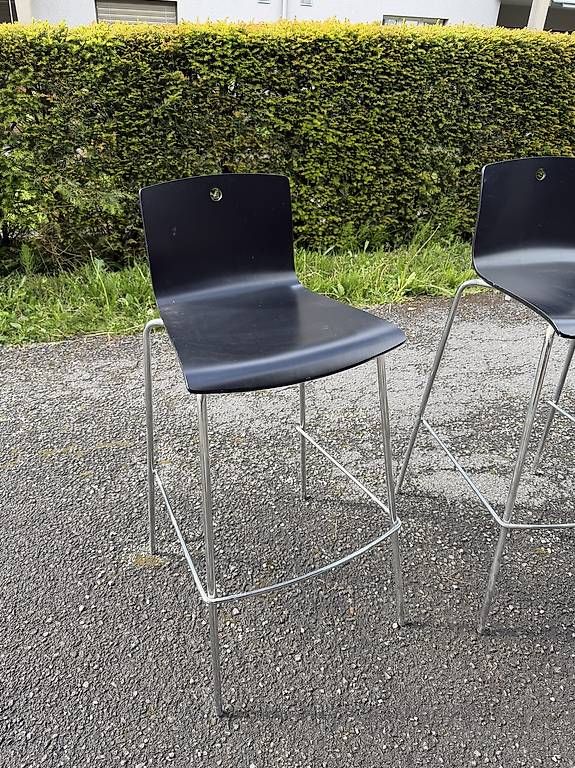 Seggioloni: 4er Set Barhocker, Schwarz/Chrom – Usato da Häggenschwil venduto da _kick 3