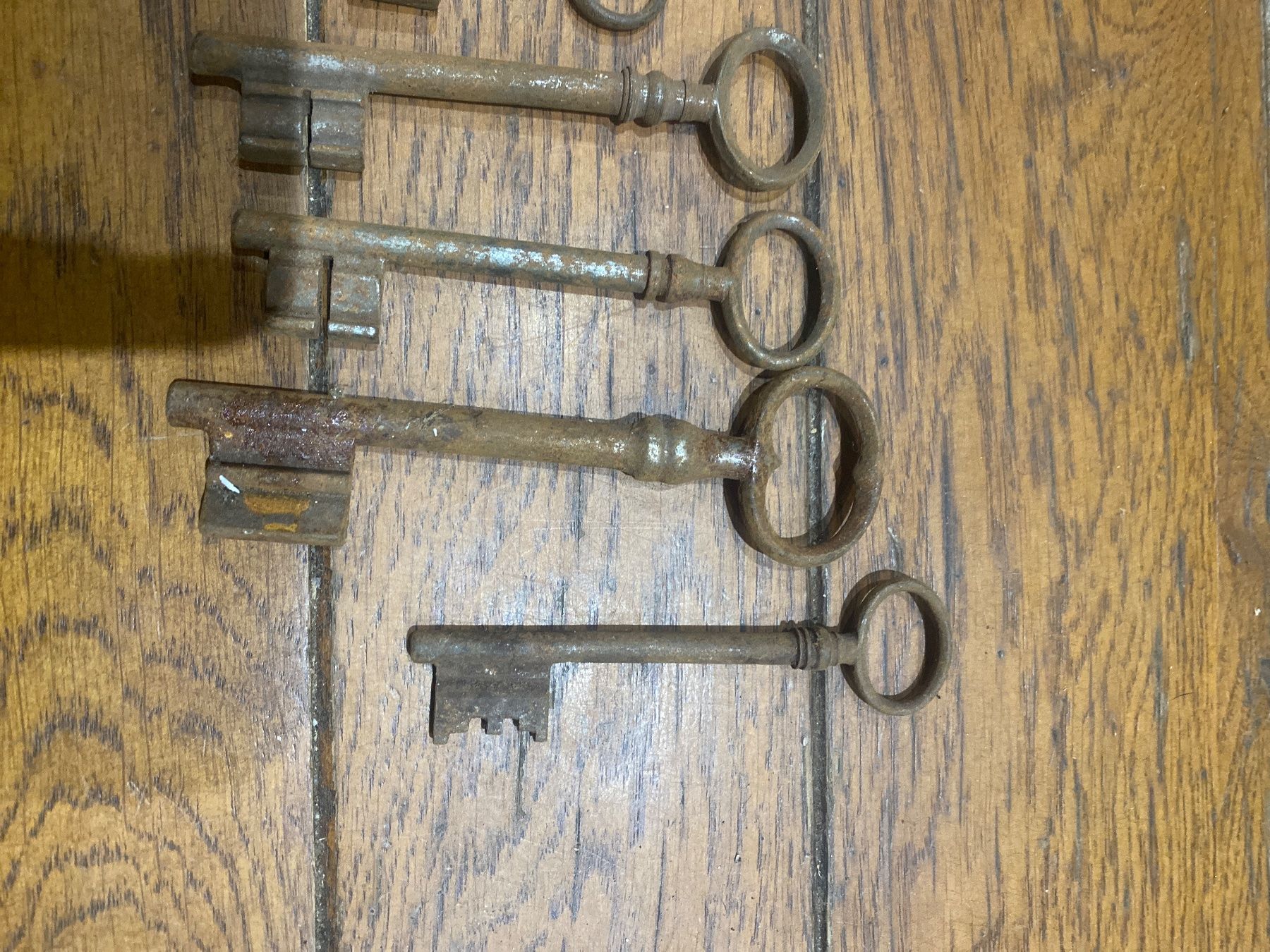 Chiavi: Lot clé clef ancienne 5-12cm W – Usato da Lajoux JU venduto da Briard0 4