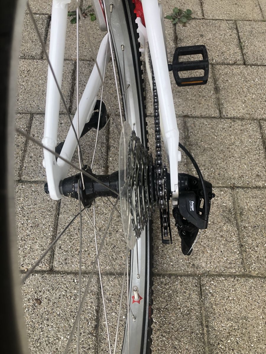 Woom Biciclette: Woom 5 rot – Usato da Wangen b. Olten venduto da Blink1822 2