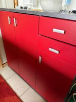 Rote Anrichte mit viel Stauraum, Top Zustand!