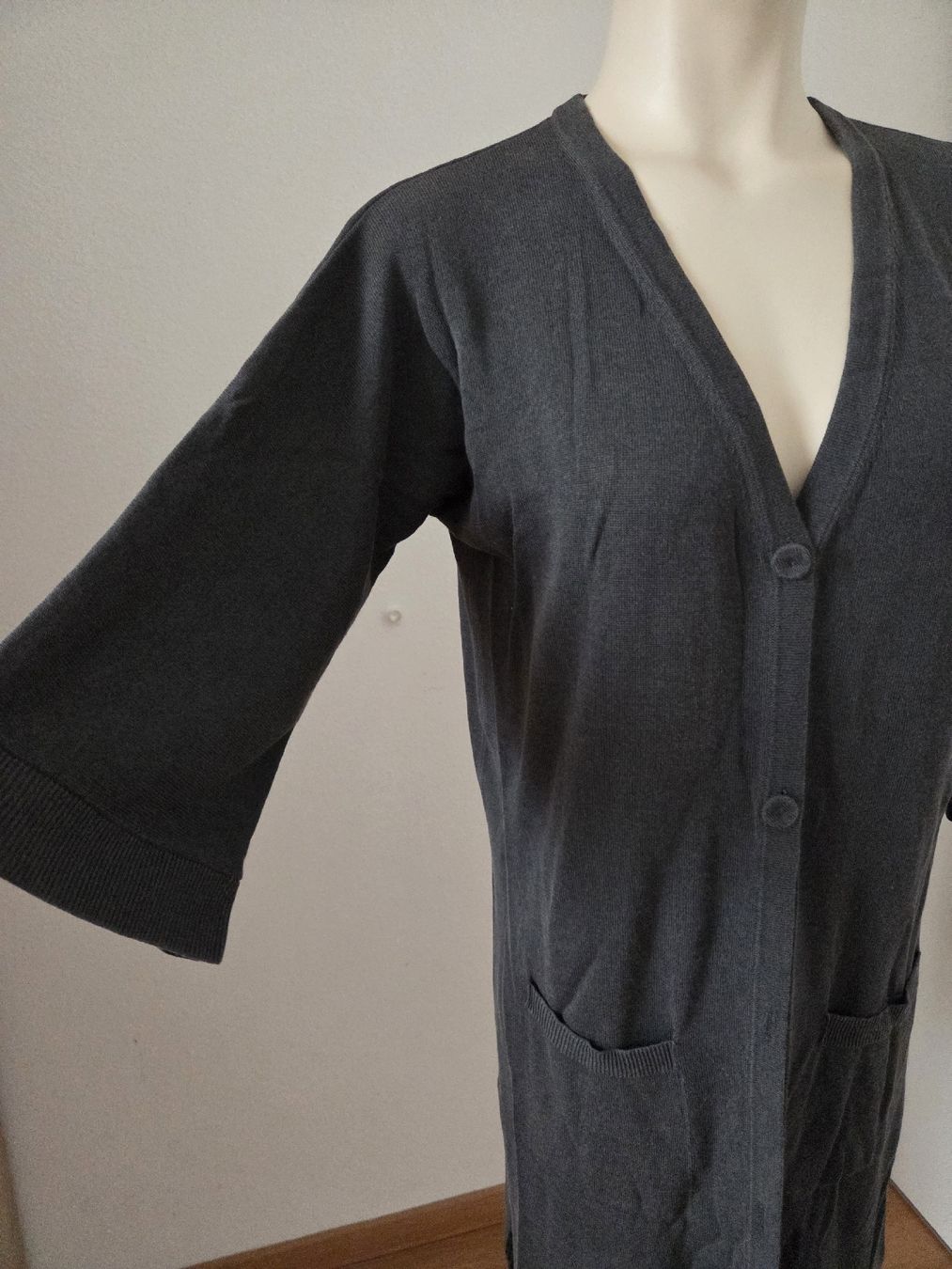 Nile Giacche: Nile Strickjacke long – Usato da Luzern venduto da asmele2 2