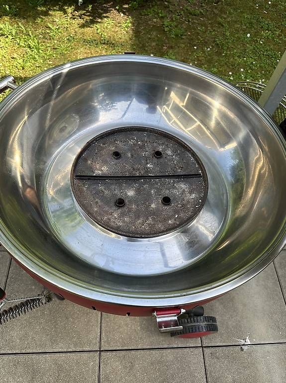 Griglie: Lotus Grill XXL mit Deckel – Usato da Basel venduto da Mjenal 1