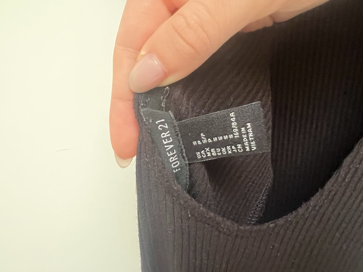 Robes: Schwarzes Forever 21 Kleid Grösse S – D'occasion à Wettswil par alstel24 2
