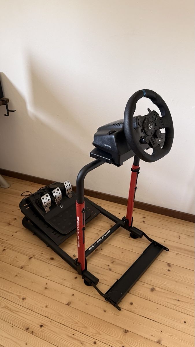 Logitech Manettes: Racing Simulator Next Level Racing Logitech like new – D'occasion à Bellinzona par GRRA-2112
