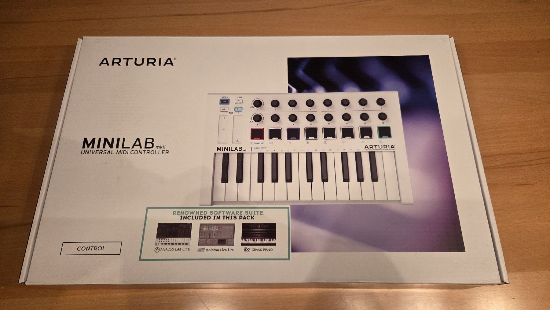 Arturia Strumenti musicali: MIDI Controller Arturia MiniLab MkII – Usato da Luzern venduto da PakGede 1
