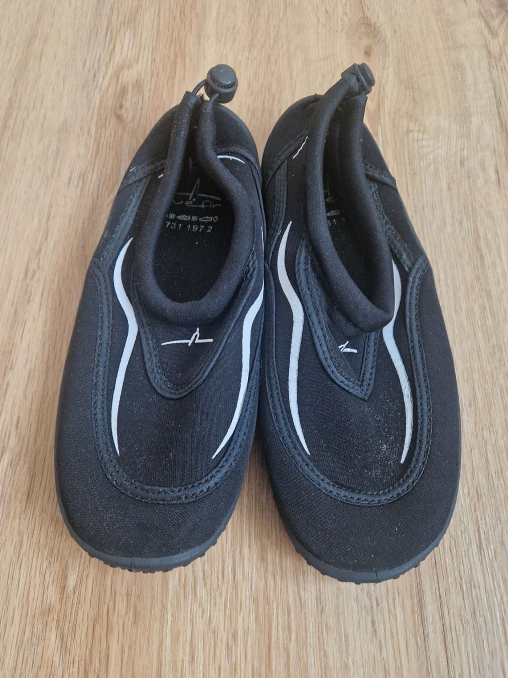 Scarpe per ragazzi: Wasserschuhe – Usato da Lotzwil venduto da DonGavallo 1
