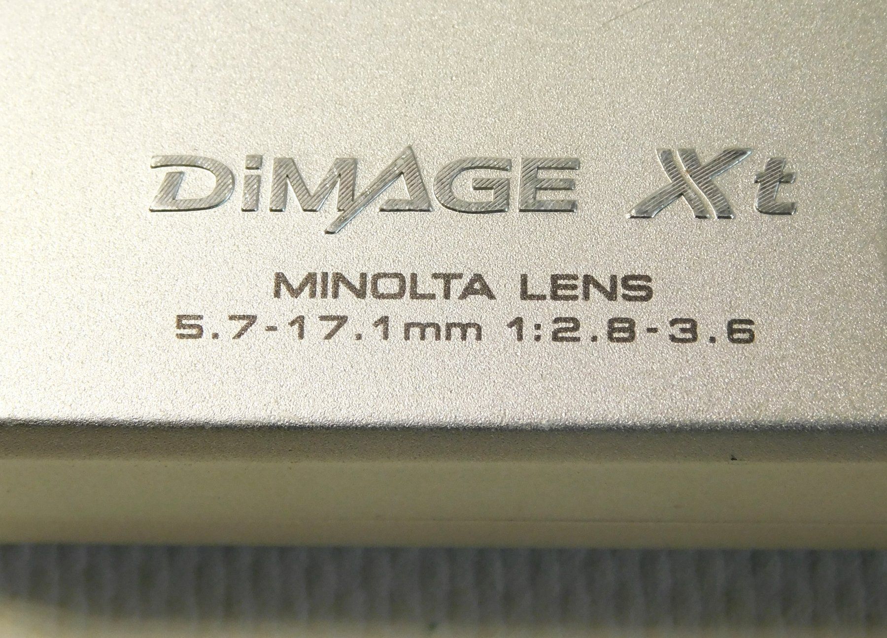 Minolta Fotocamera: Minolta Dimage Xt 2003er – Usato da Emmenbrücke venduto da Ulisse-22 5