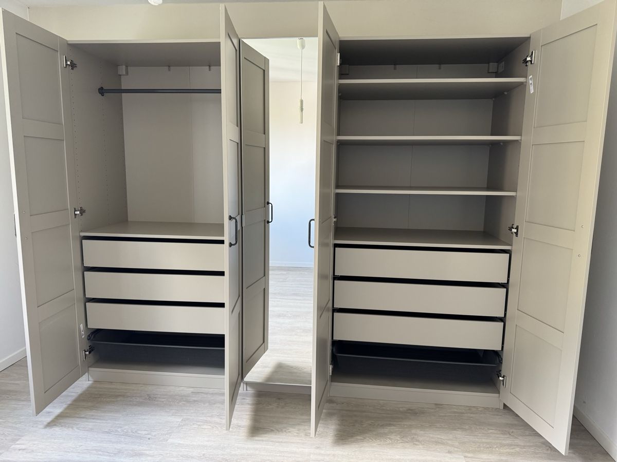 Ikea Armadi: Armoire PAX IKEA – Nuovo (secondo la descrizione) da St-Imier venduto da leila_g 1