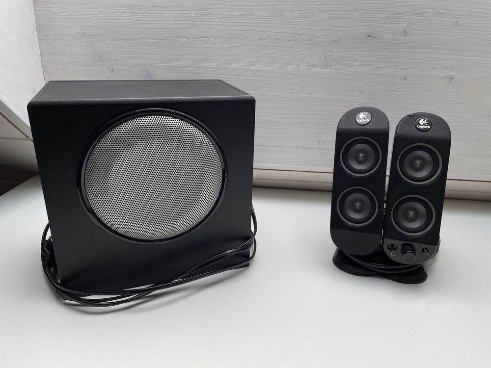 Logitech X-230, 2.1 Lautsprechersystem | Kaufen auf Ricardo