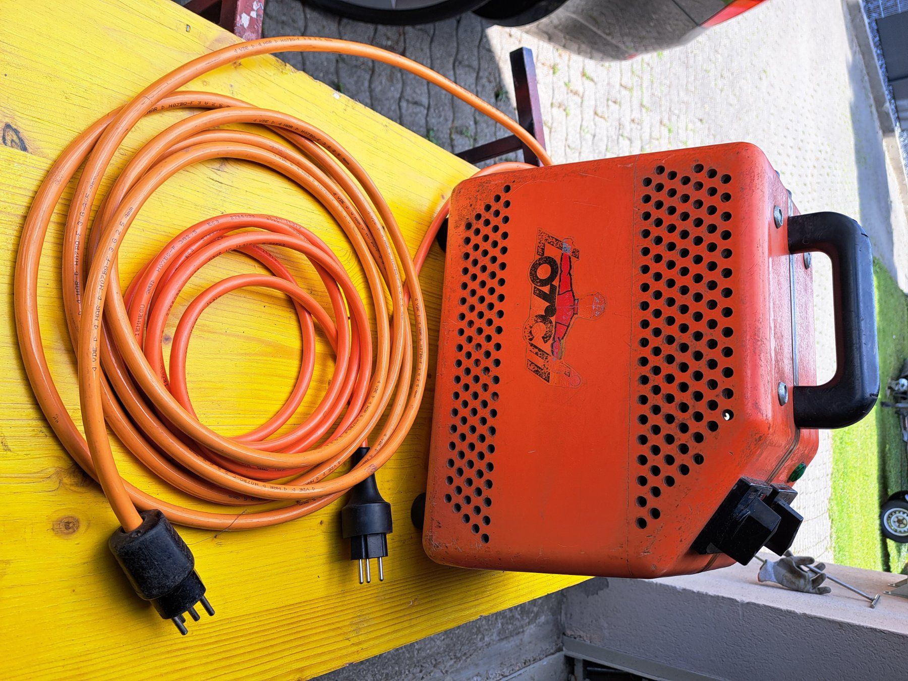 Lorch Saldatori: Elektrodenschweissanlage Lorch – Usato da Tuggen venduto da Robi12 1
