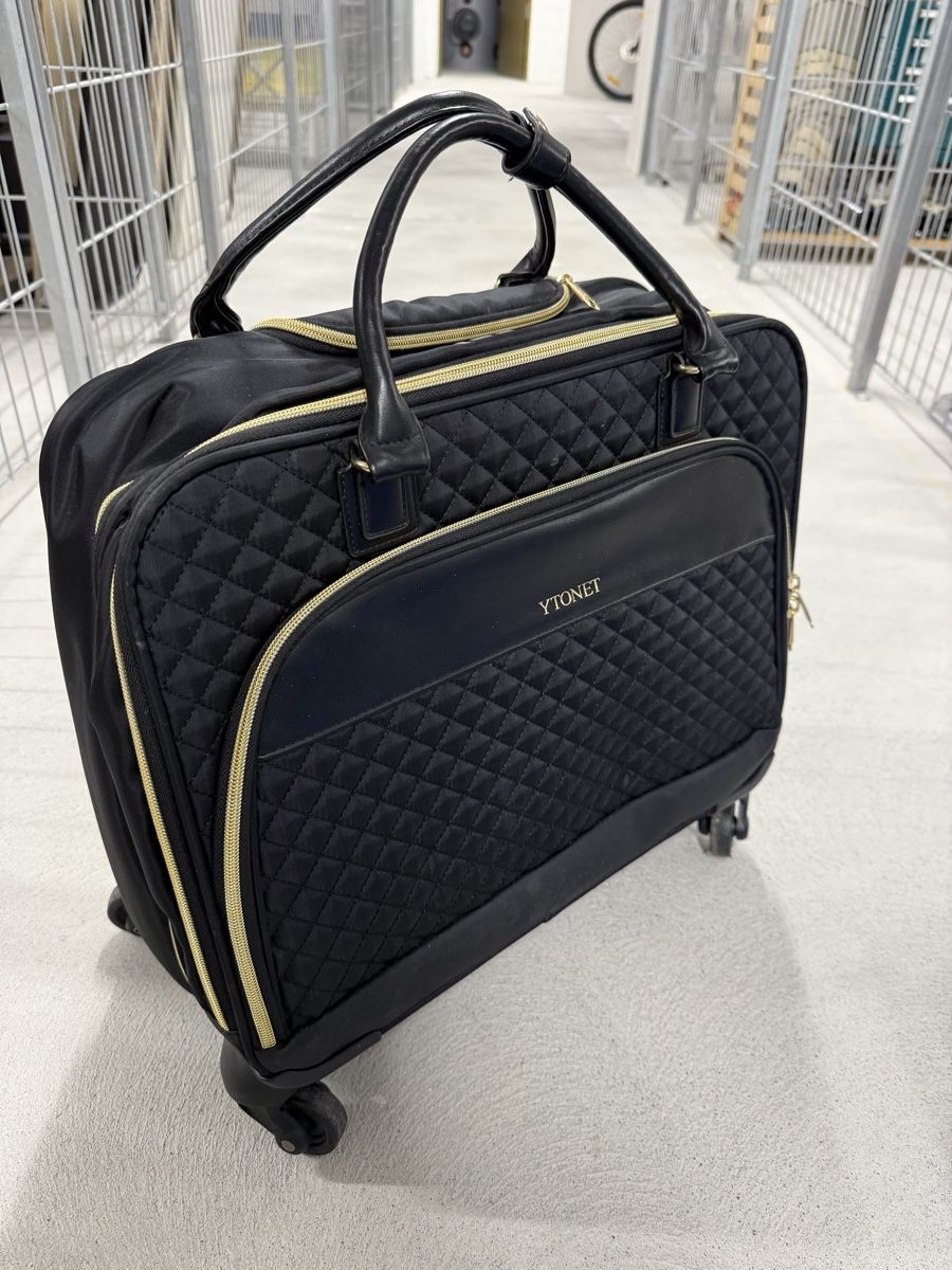 Altro in Aeronautica: Koffer Trolley, wie neu – Nuovo (secondo la descrizione) da Weiningen ZH venduto da TinaDoreen