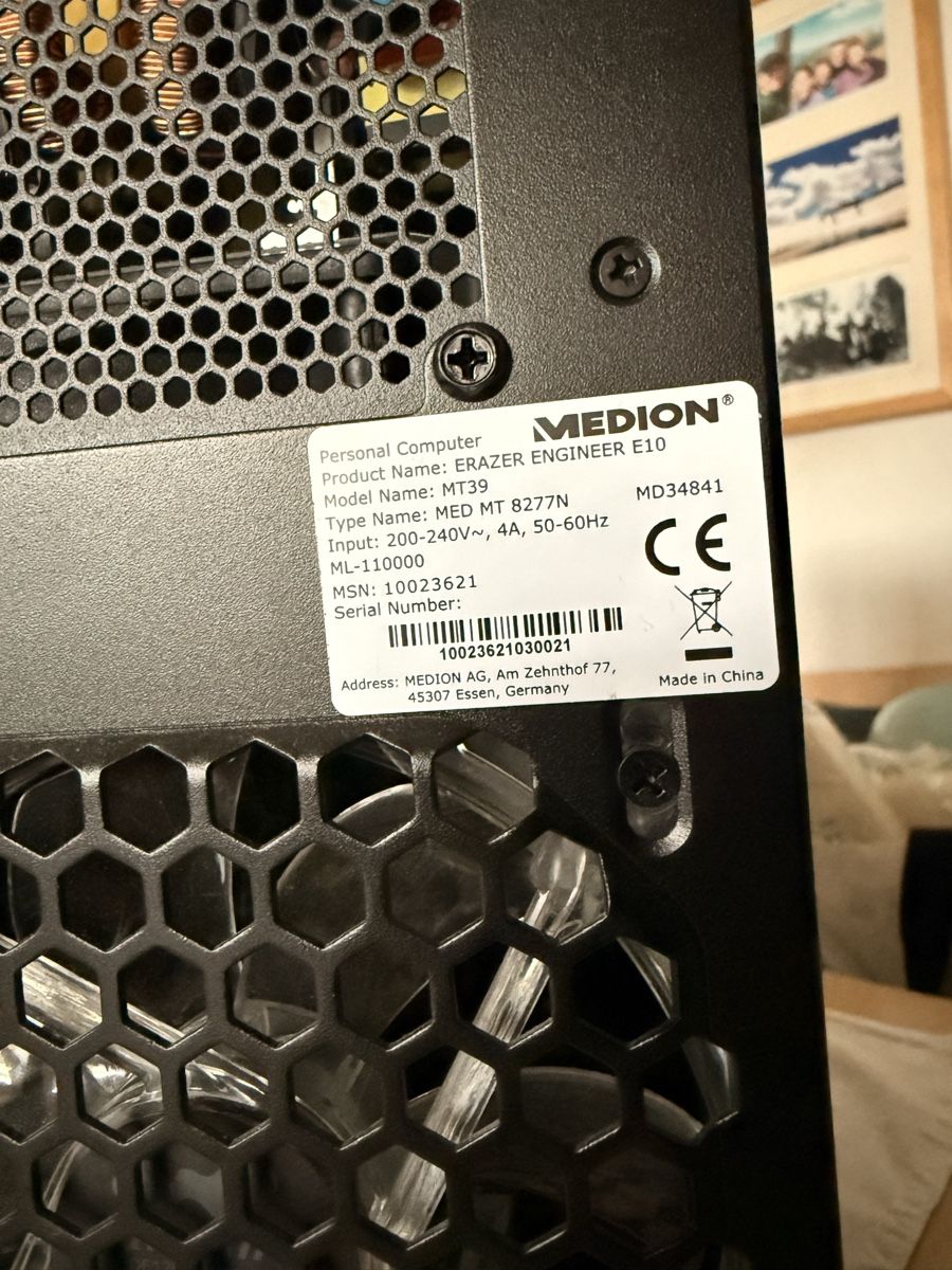 Medion PC: Medion Erazer Engineer E10 PC – Usato da Zürich venduto da GAMcC 3