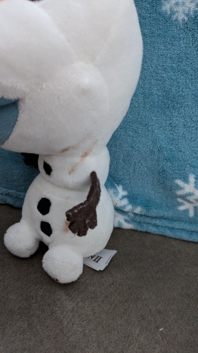 Disney Giocattoli: Disney - Frozen - Olaf Plüschtier – Usato da Staufen venduto da Fleby84 2