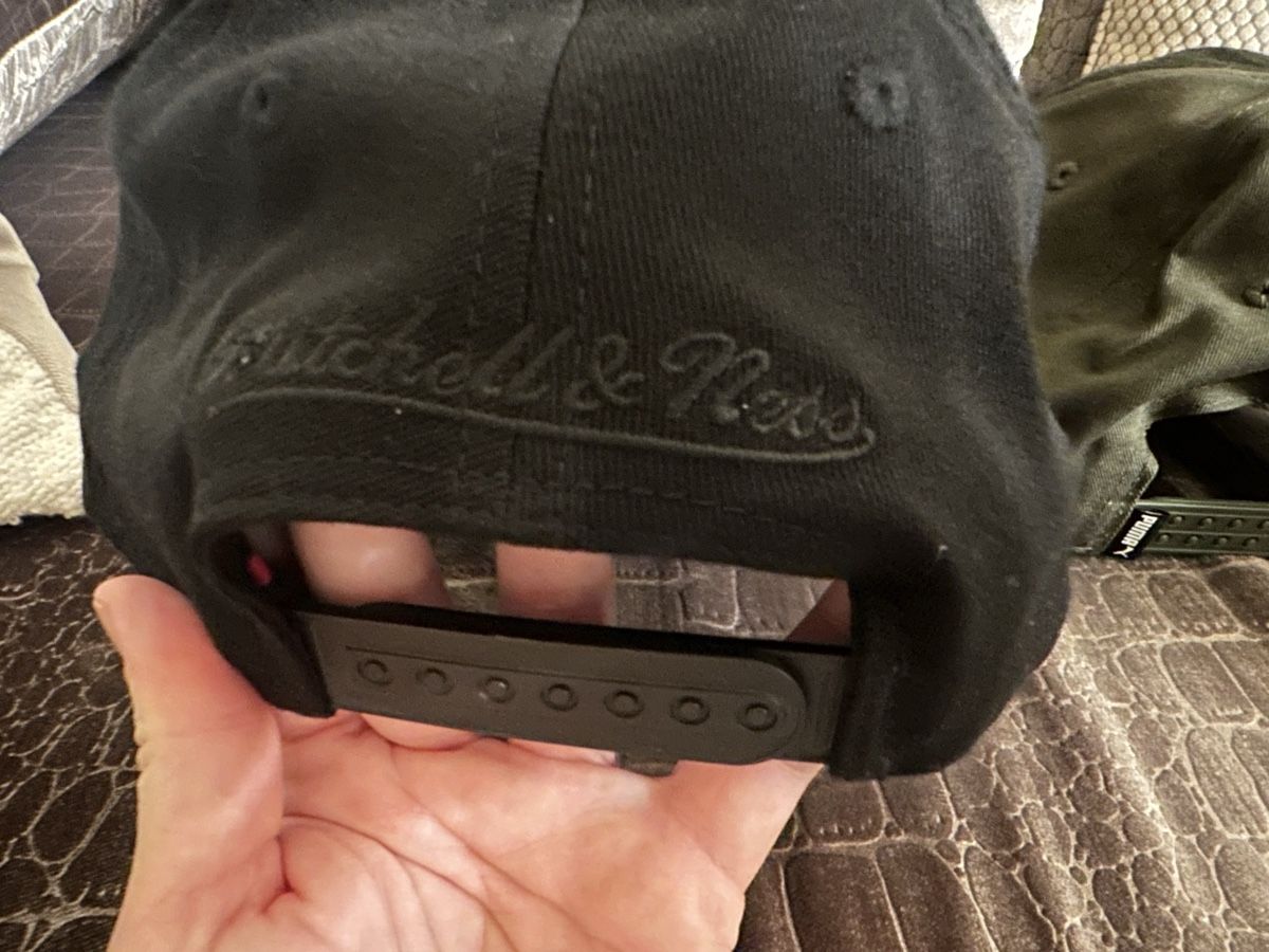 Altro in  Abbigliamento & Accessori: 3 stk.Baseball Cap – Usato da Sevelen venduto da Stopglobal. 2