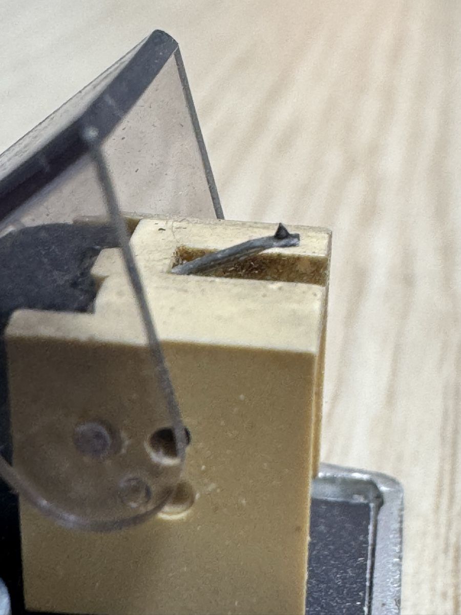 Piatti di portata: CEC Turntable Head Shell MC 5 vintag  with Stylus Used – Usato da Naters venduto da vir_8t9z 3