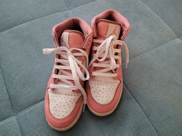 High Sneakers
