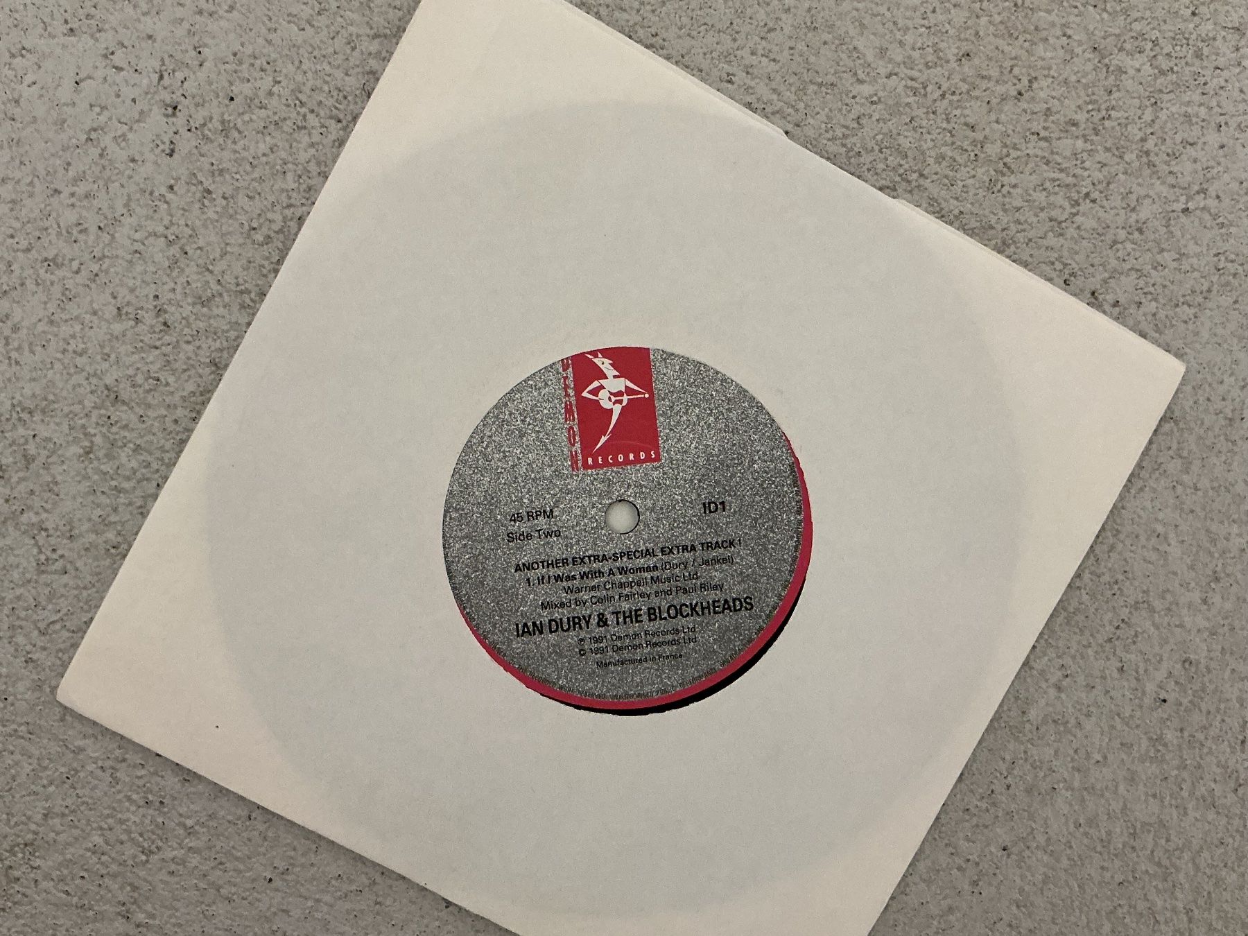 Dischi in vinile: Ian Dury & The Blockheads Single. - Inbetweenies – Usato da Winterthur venduto da Tumko_7_Vinyl