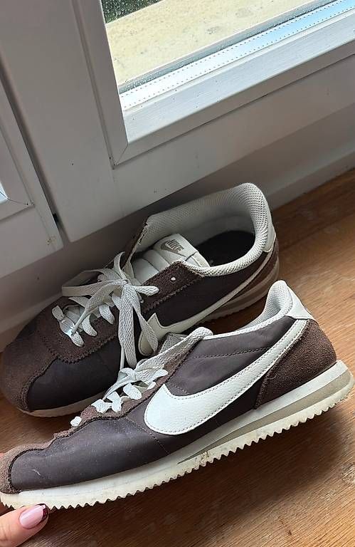 Scarpe da donna: Nike Cortez Braun Gr. 40 – Usato da Bern venduto da sshueli 1
