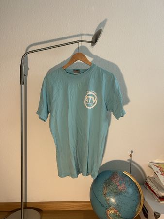 T-Shirt Blau
