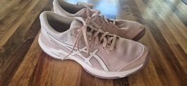 Asics Schuhe