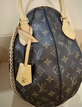 Rarität - LOUIS VUITTON Egg Monogram Canvas Soft Tasche,30cm