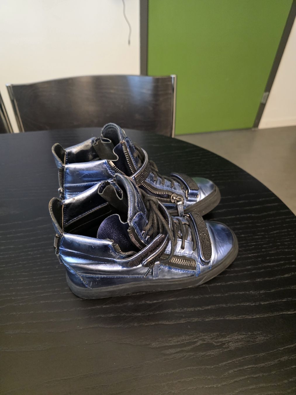 Zanotti Scarpe da donna: Giuseppe Zanotti Sneaker blau metallic Grösse 37 – Usato da Zürich venduto da zaha82 4