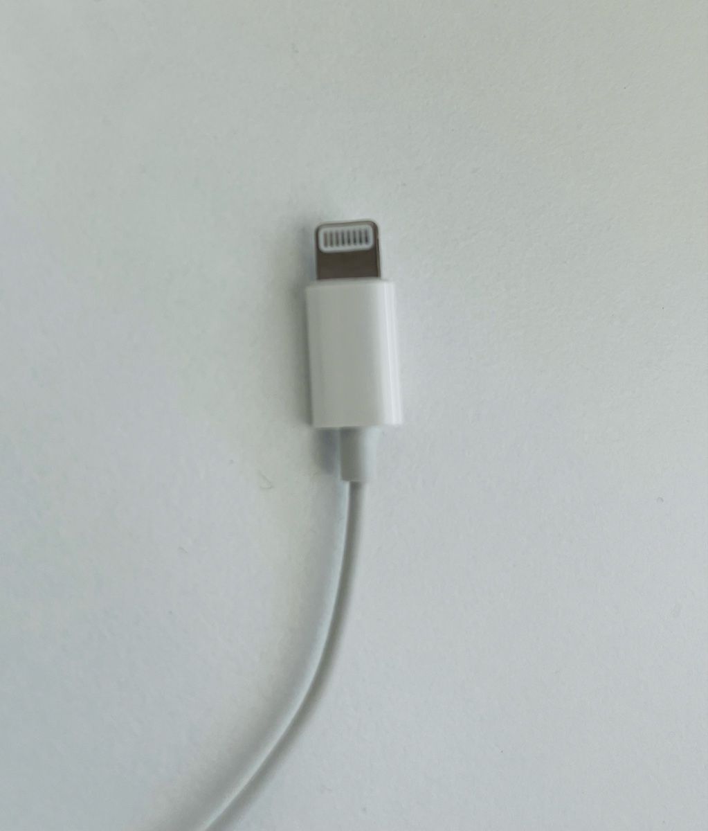 Apple Kopfhörer: Apple EarPods Lightning cable  – Neu (gemäss Beschreibung) aus Renens VD von jes_7rb2 3