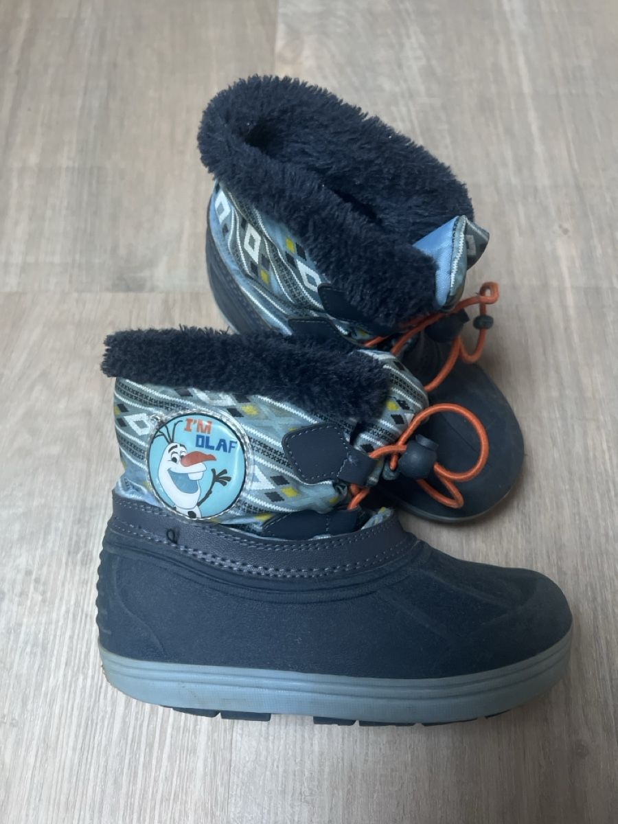 Scarpe per ragazzi: Children snow boots – Usato da Bachenbülach venduto da Dana_Ondrasik 1