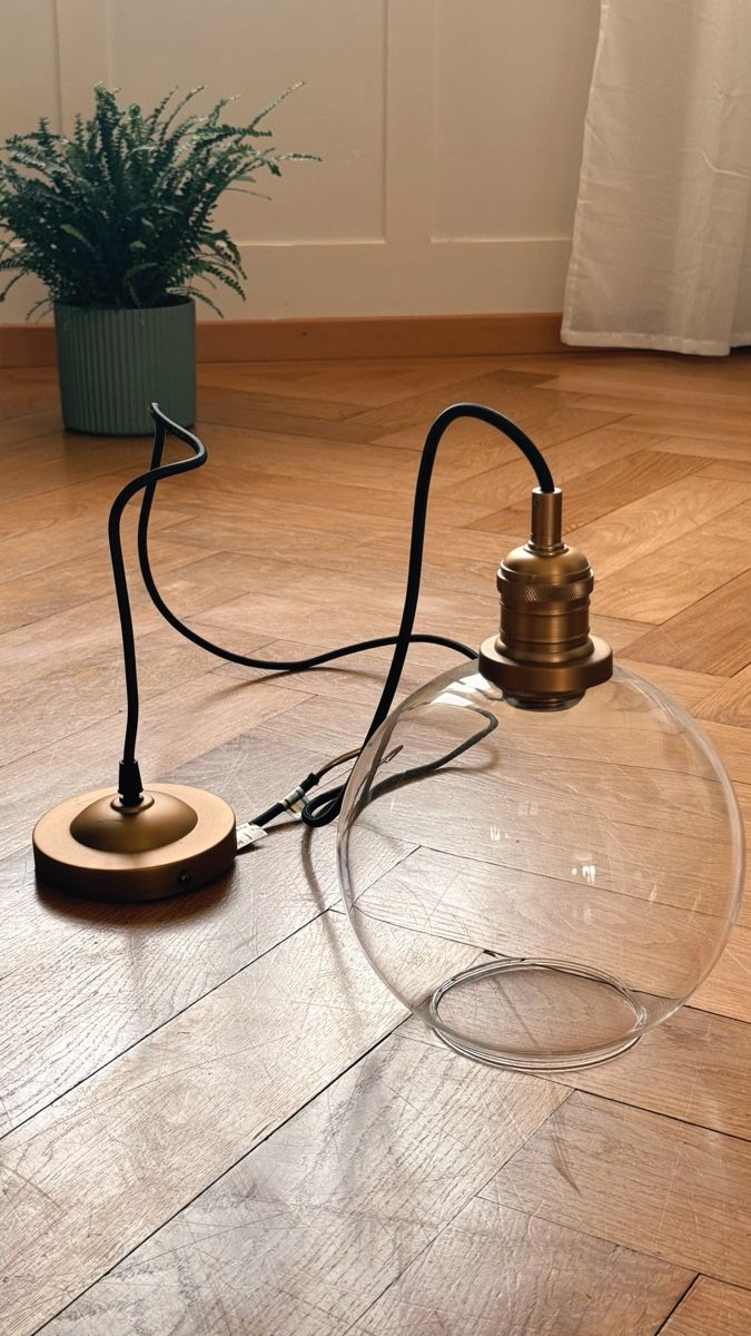 Lustres & lampes de plafonds: Deckenleuchte – Neuf (Voir description) à Solothurn par TomBananaJoe