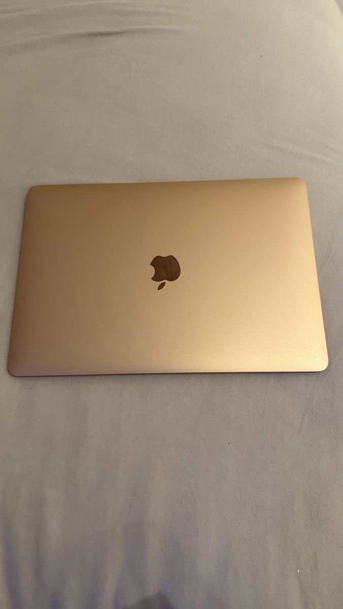 Apple Notebook: Macbook Air Rosegold – Nuovo (secondo la descrizione) da Zürich venduto da jam_c2zs