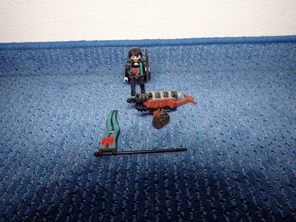 Playmobil Giocattoli: Playmobil schwarzer Ritter mit Kanone – Usato da Galgenen venduto da Marc98