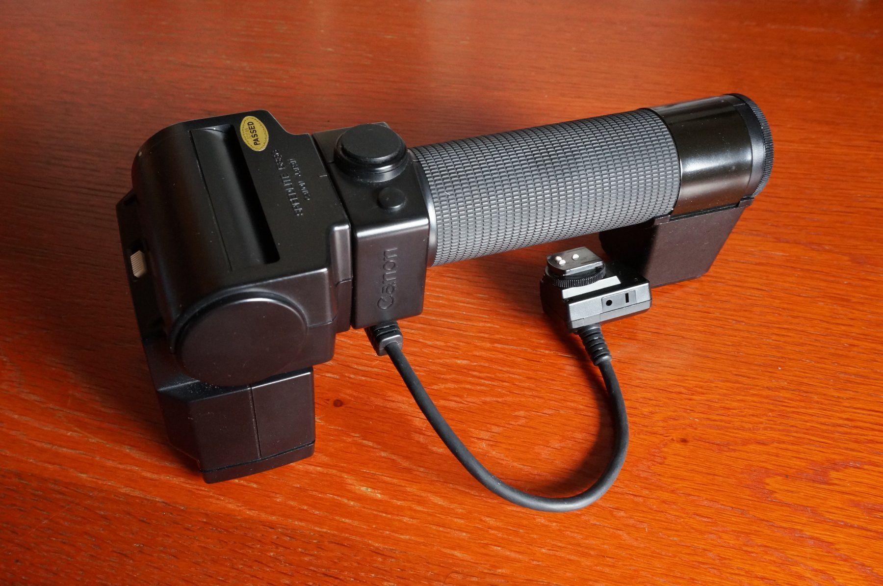 Canon Flash: Canon Speedlite 533G Stabblitz mit Zubehör – Usato da Spreitenbach venduto da Salesmanship 5