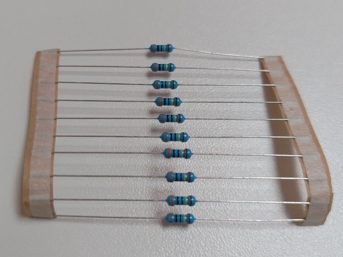 Elektronikbauteile: Widerstand 3M Ohm ¼W 1% (10er Pack) – Neu (gemäss Beschreibung) aus Liestal von Kratzilla