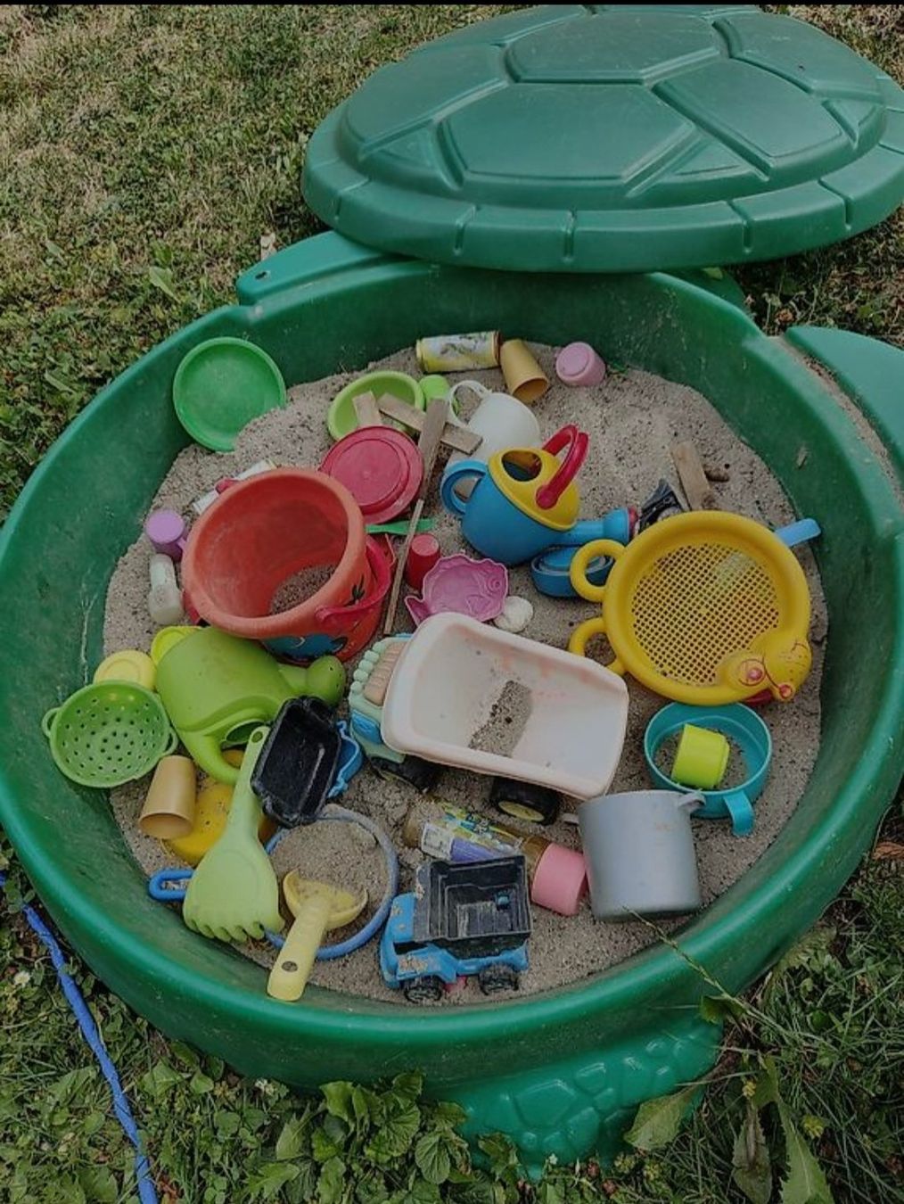Altre altalene da giardino: Portique avec 2 balançoires + bac à sable – Usato da Monthey venduto da Aspec85 2