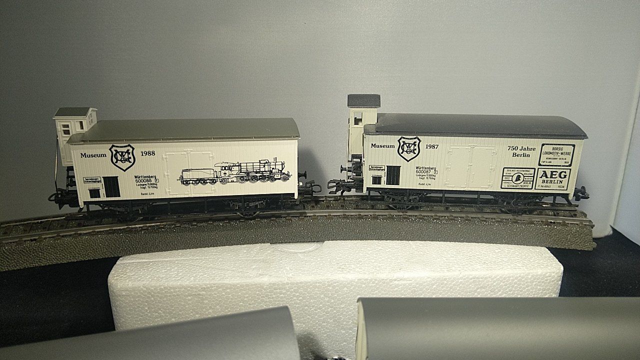 Modellini di ferrovie: Güterwagen Diverse 9 Stück – Usato da Uster venduto da Regenwurm61 2
