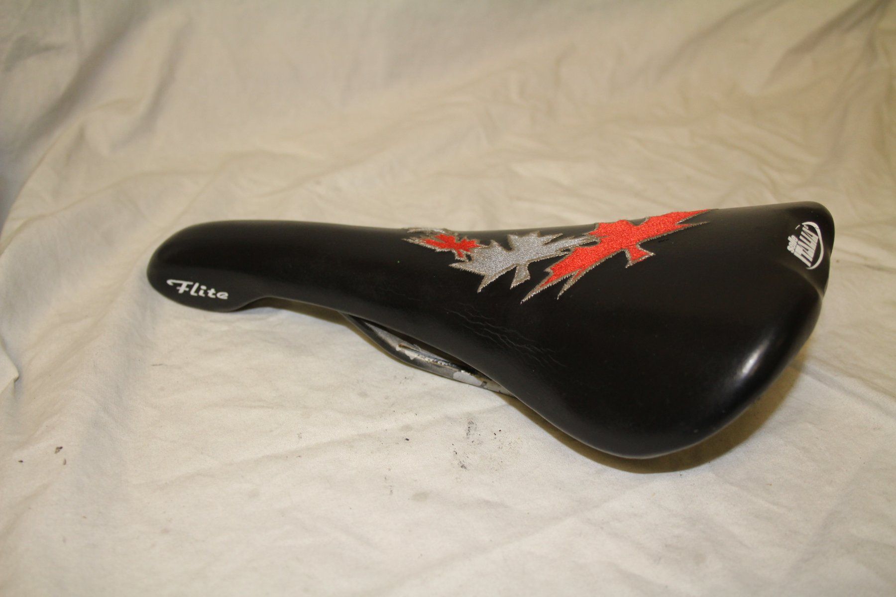 Selle Italia Pezzi di ricambio: Selle Italia Flite Rocky Mountain Maple Leaf Edition – Usato da Chur venduto da dynastar13 2