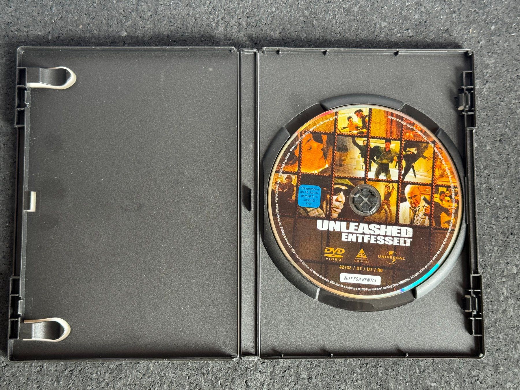 Alle DVDs: Unleashed "Entfesselt" DVD DE/EN "Zum Kämpfen geboren" – Gebraucht aus Fribourg von tschjoly 4