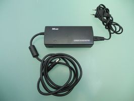 28) HP Trust Netzteil AC-Adapter - 16891-02 - 110 Watt