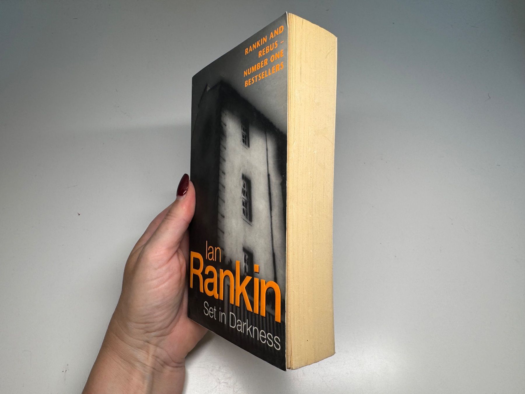 Libri: NOVEL: Ian Rankin, Set in Darkness – Usato da Grosswangen venduto da English_books 1