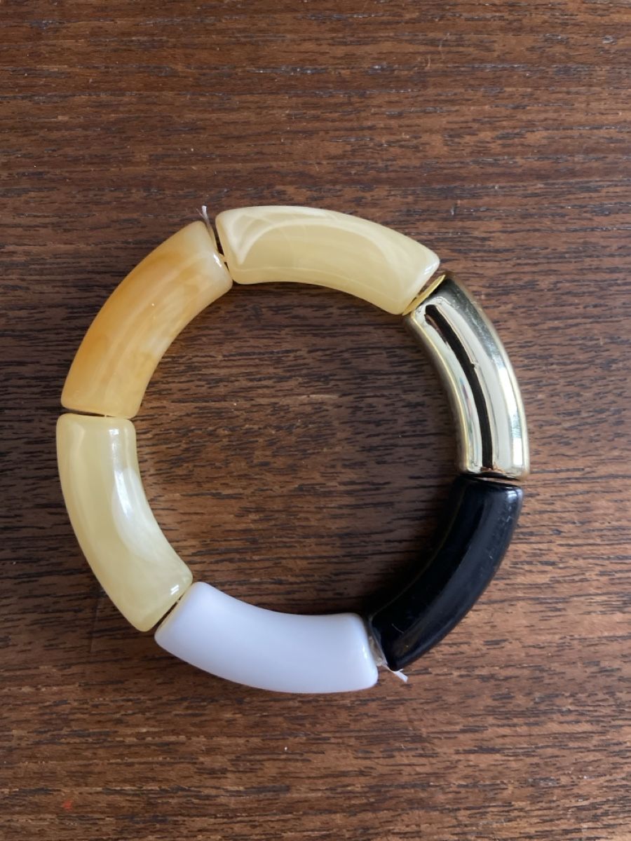 Bracciali & Braccialetti: Bracelet coloré – Nuovo e nell'imballaggio originale da Lausanne venduto da lau_8vk7