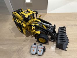 LEGO 42030 VOLVO L350F Radlader