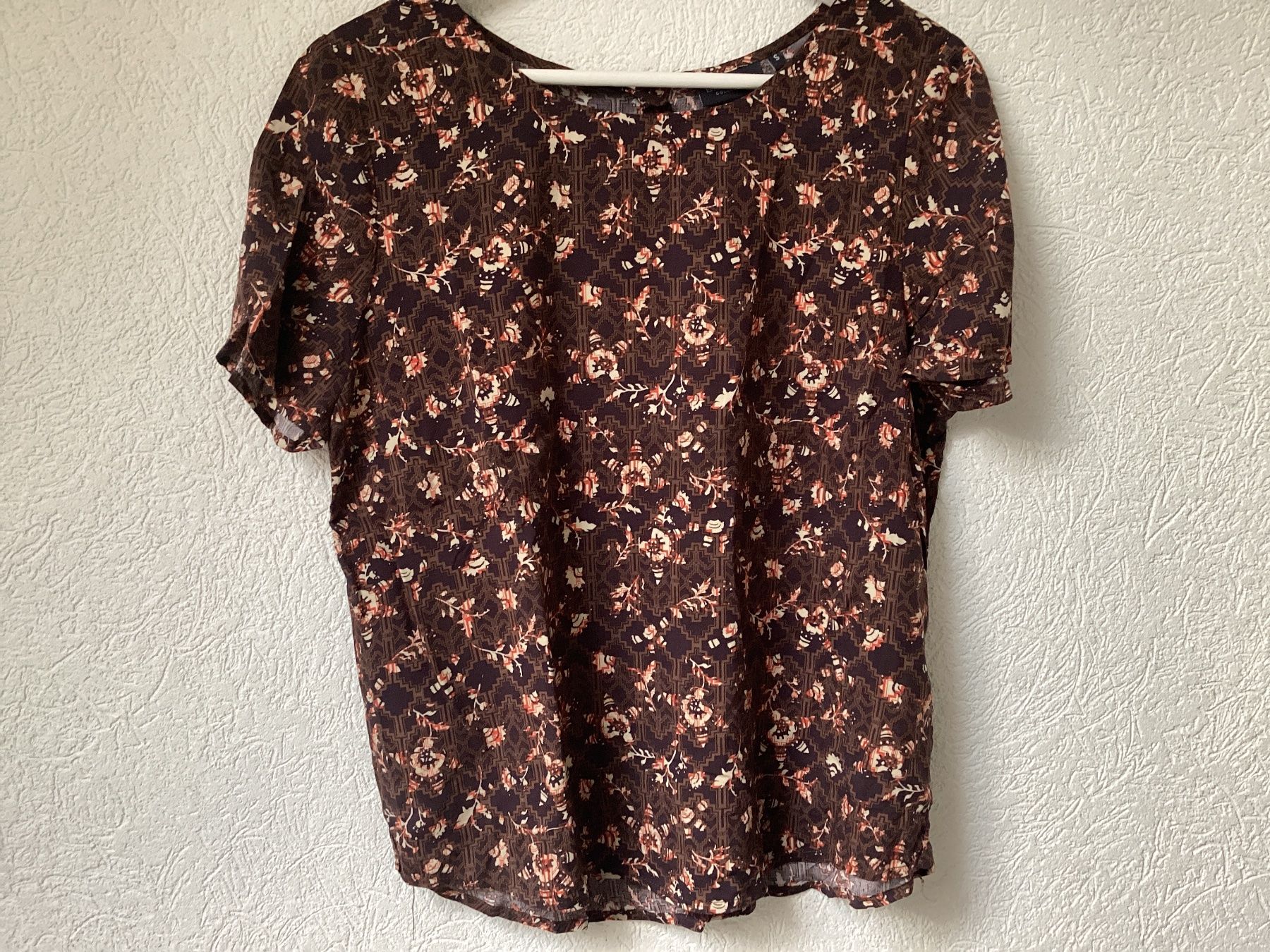 Camicette: BROADWAY Bluse Gr. S Knöpfe Rücken – Usato da Homberg b. Thun venduto da Homata