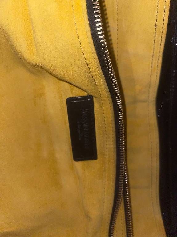 Borse da donna: Yves Saint Laurent Muse Bag  – Usato da Binz venduto da Liv.doswald 2