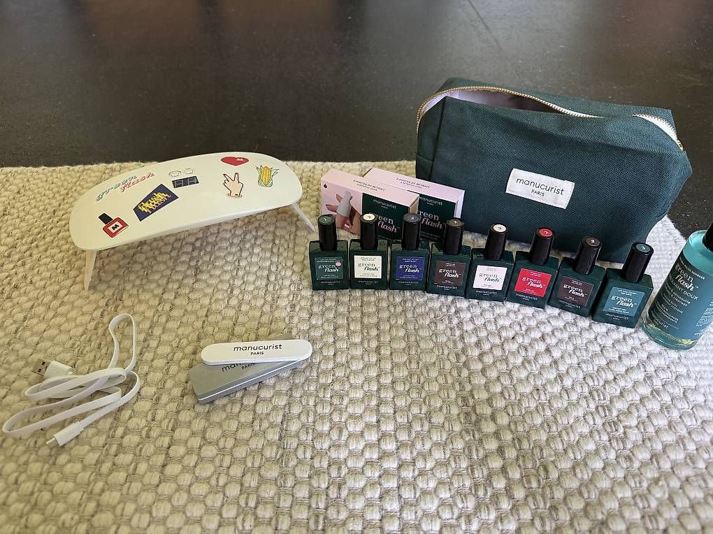 Smalto per unghie: Gel- Nagellack Manucurist Green Flash – Usato da Lenzburg venduto da DebiM 1
