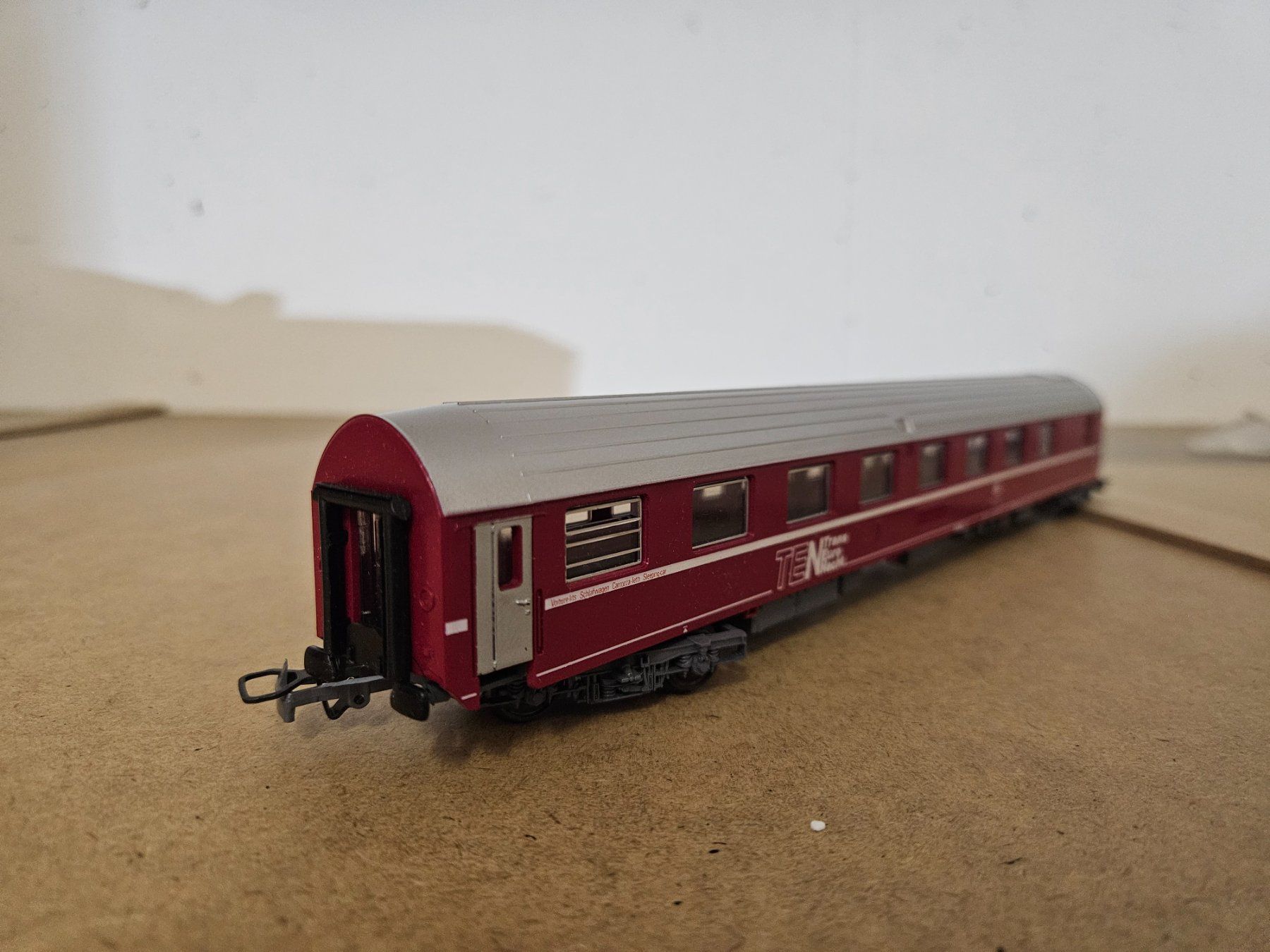 Modellini di ferrovie: Trans Europa Nacht Wagen DB, HO – Usato da Gockhausen venduto da medved007 2