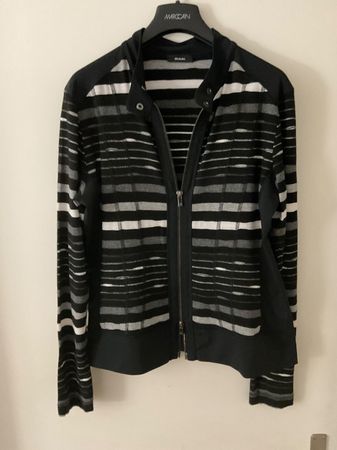 RIANI schöne Jacke Gr 38 mit 2-Weg Zipper, 2 Taschen wie neu