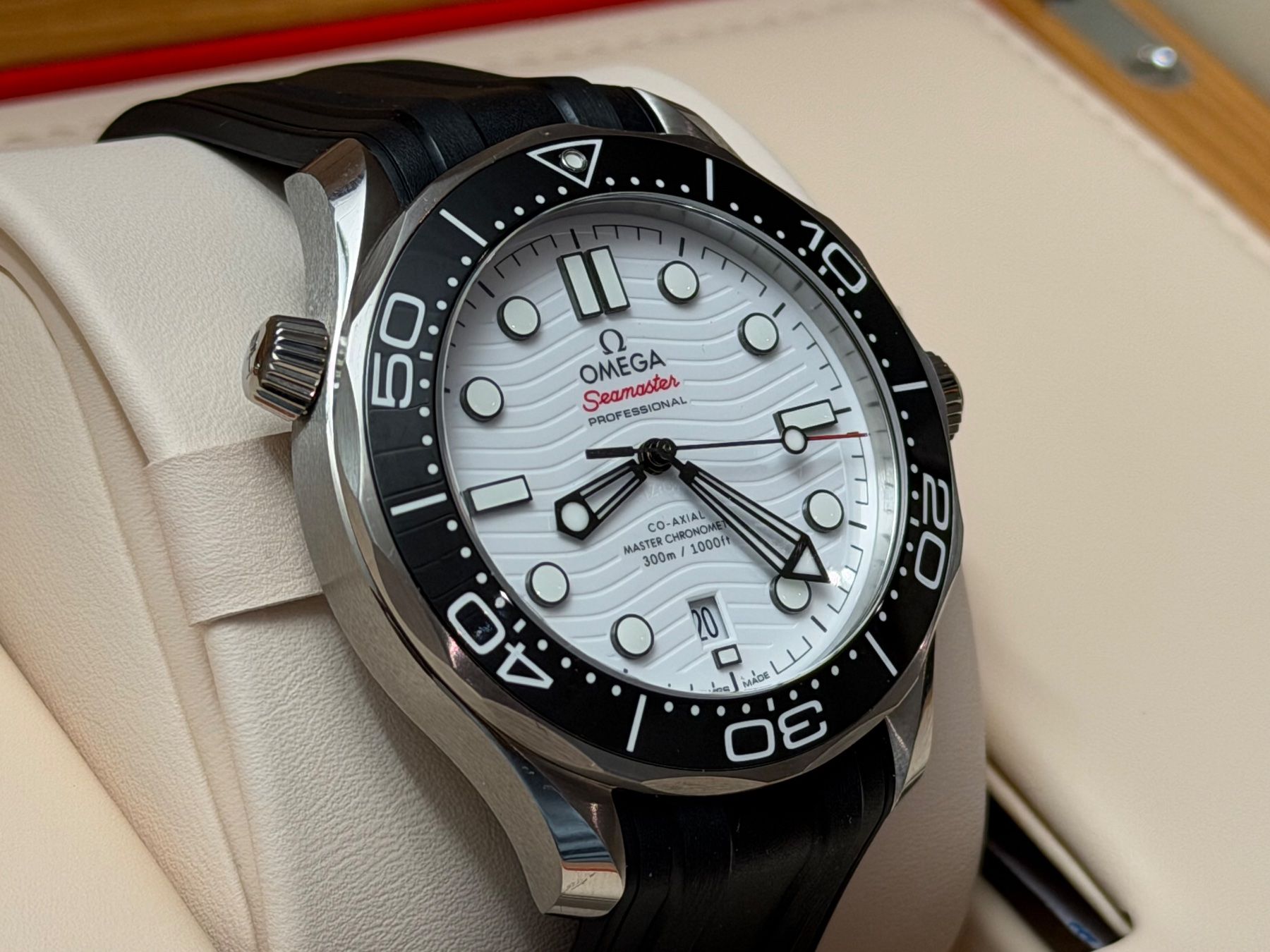 Omega Orologi: Omega Seamaster Diver 300 M – Usato da Aarau venduto da trader1000 2